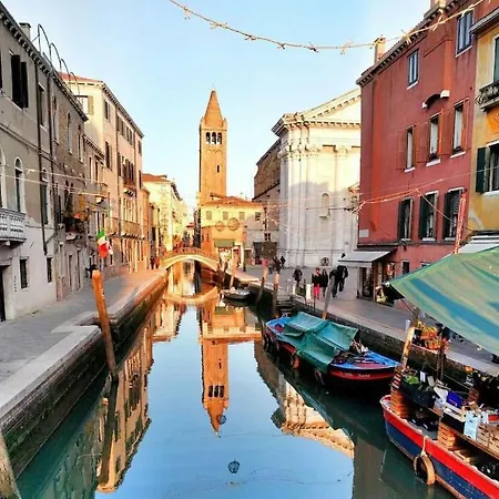 San Barnaba On The Canal Venice Exterior photo
