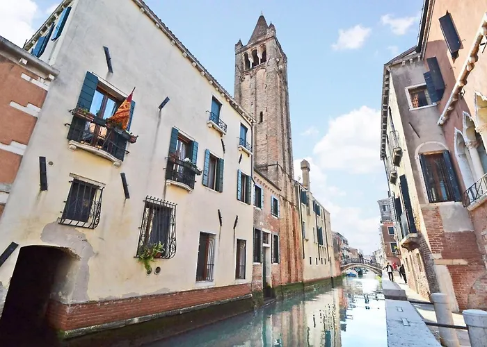 San Barnaba On The Canal